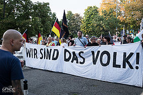 Pro Chemnitz zieht mit einem Demozug durch die Stadt