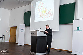 Foto der Präsentation des Masterplans TUC Campus Reichenhainerstraße mit SIB Niederlassungsleiter Peter Voigt