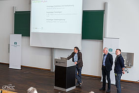 Foto der Präsentation des Masterplans TUC Campus Reichenhainerstraße mit den Preisträgern des Gutachterverfahrens