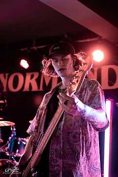 Konzertfoto von Led By Lanterns - Dark & Beautiful Secrets EU Tour