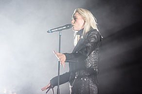 Konzertfotos von Yonaka auf der First Love Tour 2018