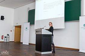 Foto der Präsentation des Masterplans TUC Campus Reichenhainerstraße mit Fachgutachterin Angela Mensing-de Jong