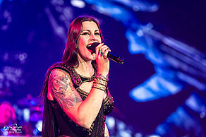 Konzertfoto von Nightwish auf der Decades Tour 2018