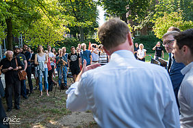 Gespannt folgen die Zuhörer Kretschmers Vorhaben in der Klimapolitik