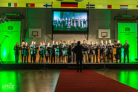 Foto des Universitätschors bei der Immatrikulationsfeier der TU Chemnitz