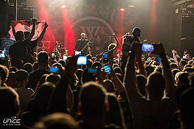 Konzertfoto von While She Sleeps auf der So What? Tour 2019