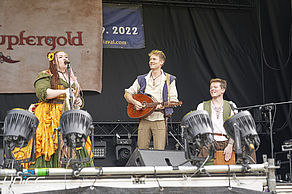 Konzertfoto von Kupfergold beim Festival Medival 2022