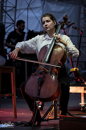 Philipp Poisel auf dem Chemnitzer Theaterplatz