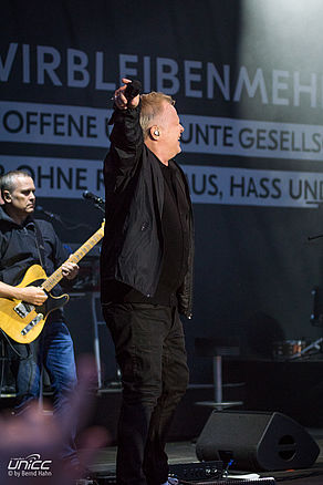 Herbert Groenemeyer bildet das Finale auf der #wirbleibenmehr Bühne