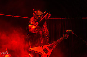 Konzertfoto von In This Moment - Tour 2019 im Capitol in Offenbach
