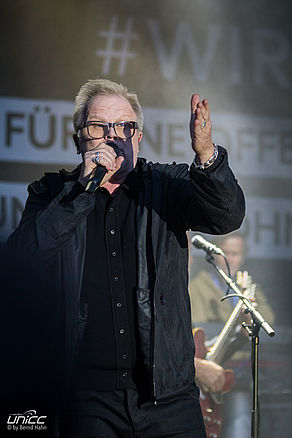 Herbert Groenemeyer bildet das Finale auf der #wirbleibenmehr Bühne