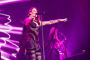 Konzertfoto von Nightwish auf der Decades Tour 2018